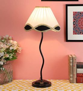 tu casa Metal Iron Table Lamp with Rs 383 amazon dealnloot