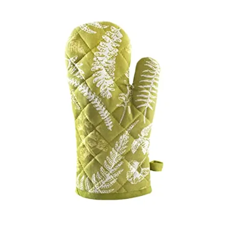 Suzec 100 Cotton Padded Oven Gloves Paisley Heat Resistant Gloves for Baking and Kitchen Use Pack of 1 Green 