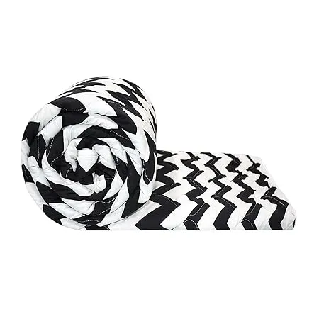 Divine Casa Microfibre Mild Winter 120 GSM Printed Reversible Single Bed Quilt Comforter Blanket D Black and White 
