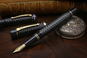 pens at 70 off flipkart