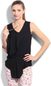 United Colors of Benetton Casual Sleeveless Solid Women's Top Flipkart