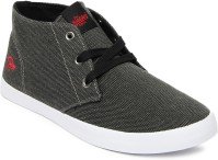 Flipkart Casual Shoes upto 70 off