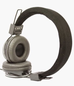  Hitech Xplay Stereo Wired Headphones Rs 297 only flipkart