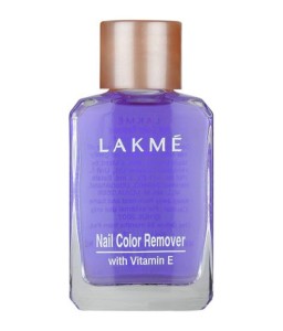 LAKME NAIL ENAMEL REMOVER 27ML Rs 35 only snapdeal