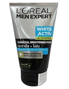 Amazon - Buy L'Oreal Men Expert White Activ Oil Control Charcoal Brightening Foam 100ml at Rs 300 only