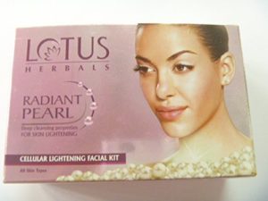 Amazon - Buy Lotus Herbals Radiant Pearl Cellular Lightening Facial Kit Mini Kit - 37g at Rs 360 only
