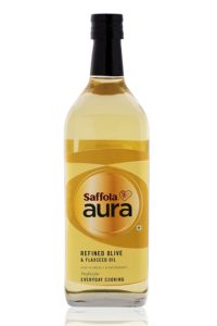 Saffola Aura Refined Olive and Flaxseed Oil