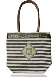 Flipkart is selling Weavers Villa Waterproof Shoulder Bag (OFFWHITE, 5 inch) for Rs 129 only