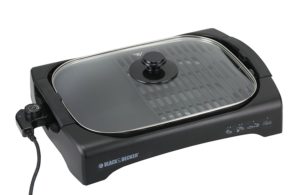 Amazon- Buy Black & Decker LGM70 2200-Watt Open Flat Grill Machine