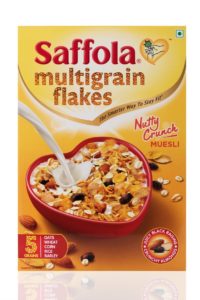Saffola Multi-Grain Flakes Nutty Crunch - 400gm Re 1 amazon super value day amazon crazy deal loot deal steal deal