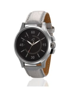 Amzon - Buy Yepme Wrist Watches at flat 70% off