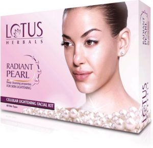 Flipkart Loot- Buy Lotus Radiant Pearl Facial Kit