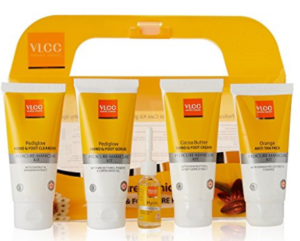 VLCC Pedicure and Manicure Kit at rs.225
