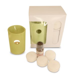 Amazon - Buy Pure Source India Ceramic Aroma Burner with 10 ML Lemon Grass Aroma Oil and 4 Tea Light Candle for Rs 275 only
