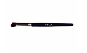 Vega Deer Foot Brush at rs.117