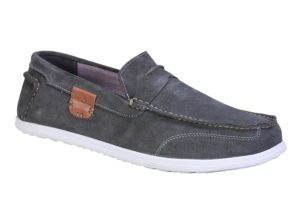 Amazon - Buy Woodland Men's Shoes at upto 60% off