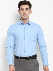 Red Tape Shirts at Flat 80% offRed Tape Shirts at Flat 80% off