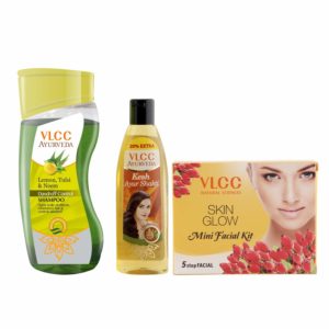 Amazon - Buy VLCC Ayurveda Dandruff Control Shampoo, Ayurveda Hair Oil and Facial Kit Combo  at Rs 117.5