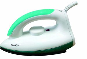 Amazon - Pigeon Glaze 750-Watt Electric Dry Iron at Rs.370 Only