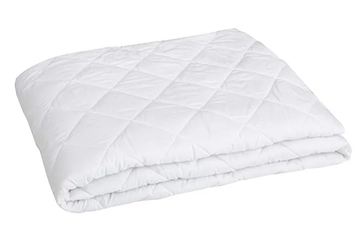 AmazonBasics Hypoallergenic Quilted Lightweight Mattress