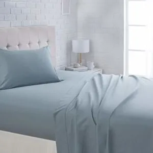 AmazonBasics Microfiber Sheet Set Includes 1 bedsheet Rs 499 amazon dealnloot