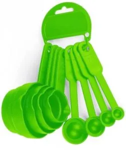 Home Turf Plastic Measuring Cup and Spoon Rs 99 flipkart dealnloot