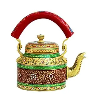 iHandikart Hand Painted Designer Aluminium Kettle for Rs 845 amazon dealnloot