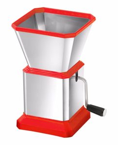 Capital Kitchenware Chilly N Dry Fruit Cutter Rs 125 amazon dealnloot