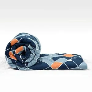 Divine Casa Microfiber Reversible Geometric Single Comforter Rs 699 amazon dealnloot