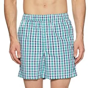 Undercolors of Benetton Men s Plain Brief Rs 307 amazon dealnloot