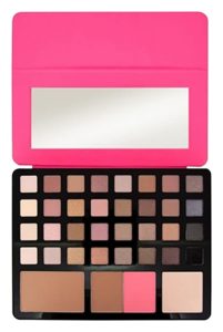 Freedom Makeup London Professional Artist Pad Studio Rs 684 amazon dealnloot