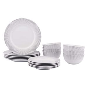 AmazonBasics 18 Piece Dinnerware Set Spotlight Service Rs 1645 amazon dealnloot