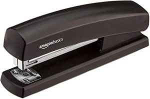 AmazonBasics Stapler with 1000 Staples Black Rs 228 amazon dealnloot