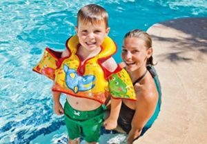 Intex Swimming Vest for Children Rs 282 amazon dealnloot