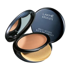 Lakmé Absolute White Intense Wet and Dry Rs 391 amazon dealnloot