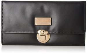 Nelle Harper Women s Clutch Black Rs 277 amazon dealnloot