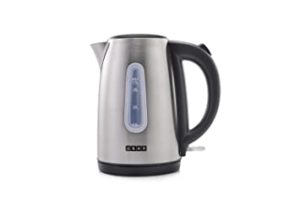 Usha Electric Kettle 3717 1 7 Litre Rs 2282 amazon dealnloot