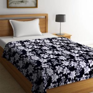 PORTICO NEW YORK Solid Single Coral Blanket Rs 349 flipkart dealnloot