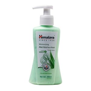 Himalaya Moisturizing Aloe Vera Face Wash 200ml Rs 125 amazon dealnloot